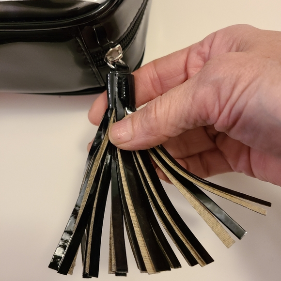 Macy's Bag+Red Door.33oz Elizabeth Arden - Picture 5 of 7